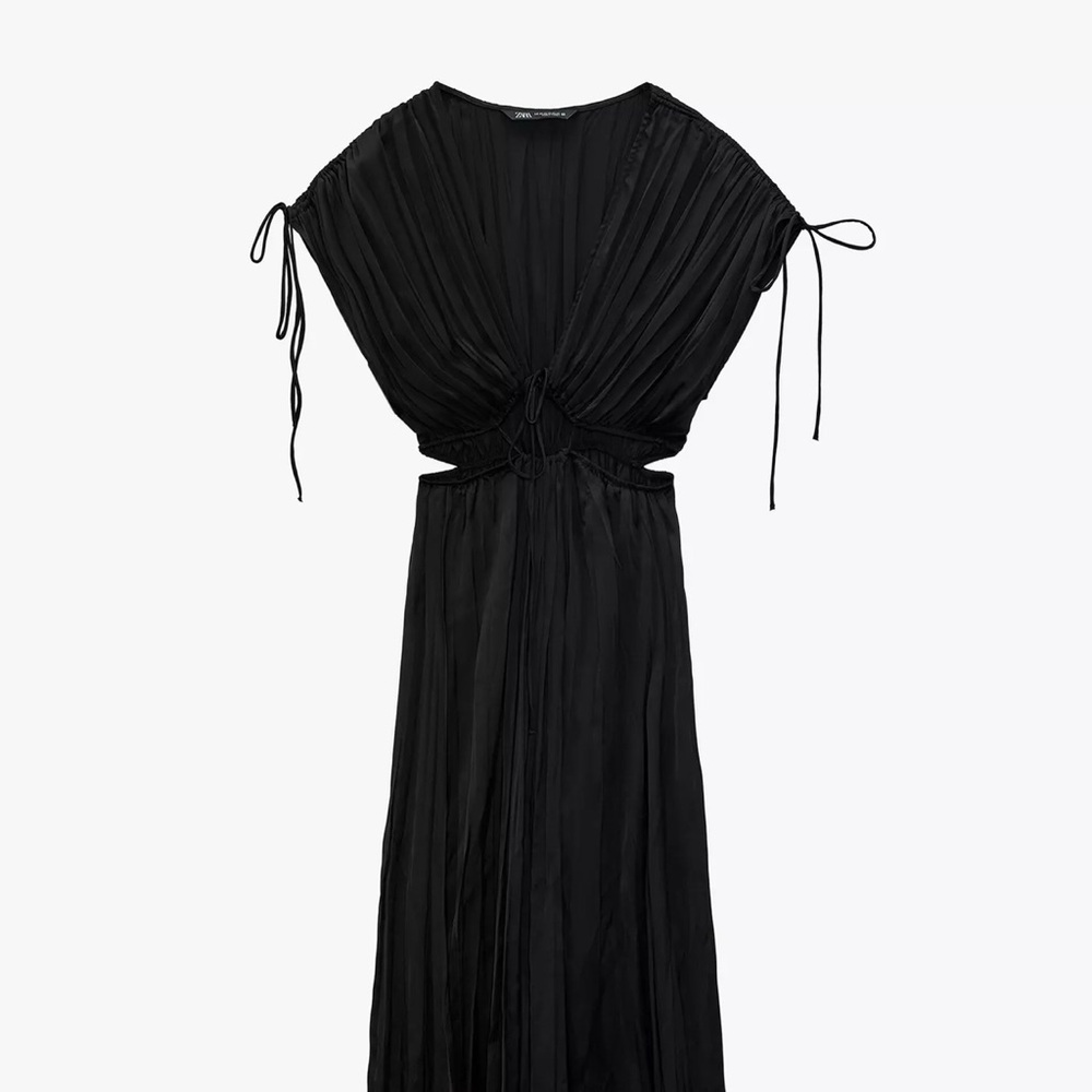 Elegant Black Maxi Dress